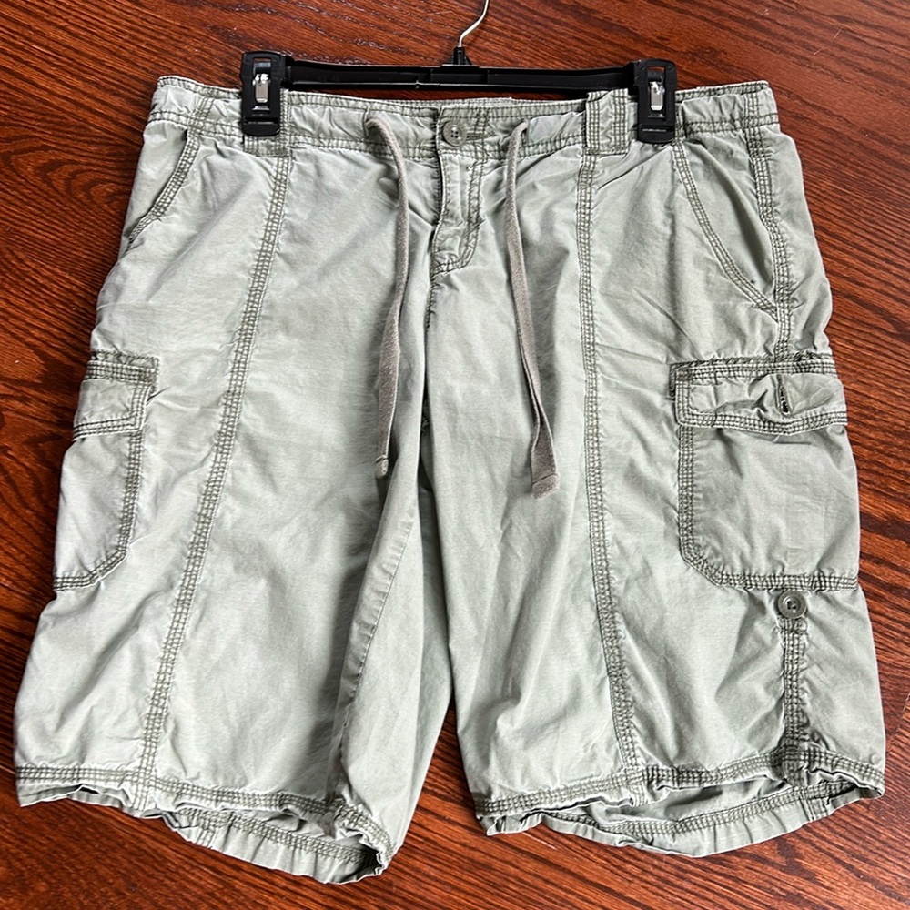 Gap surplus baggy shorts light green size 10 gently used